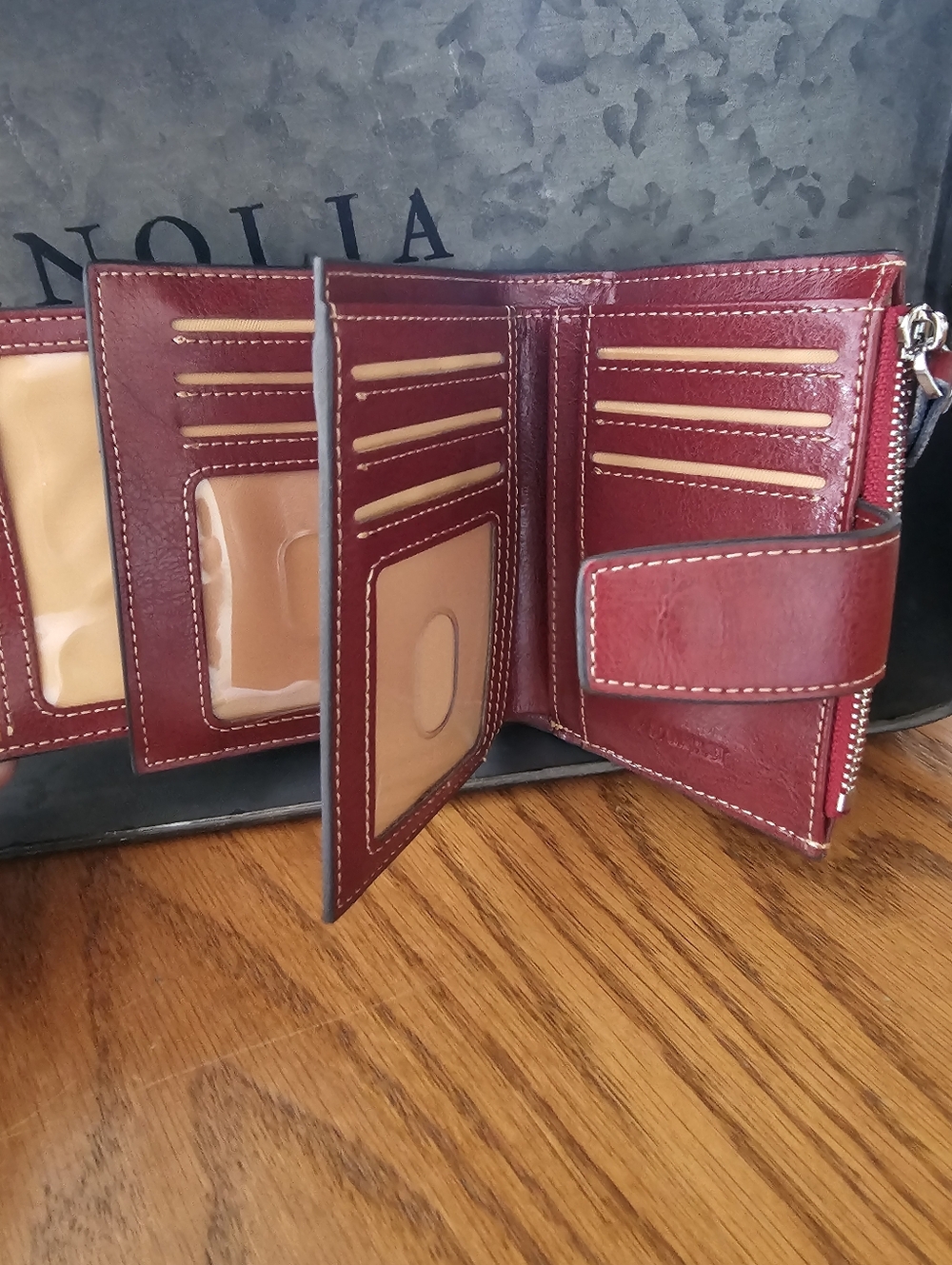 Small RFD Leather Wallet - Picture 3 of 5